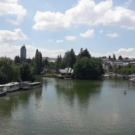 Erdrappartement Apartment Nantes
